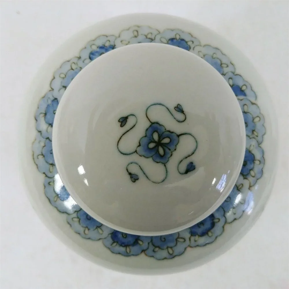 Ginger Jar White Blue Floral Andrea By Sadek 6" Vintage Home Decor - Picture 3 of 7